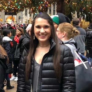 Meet your Posher, Ashley